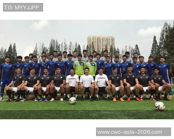 畅玩手机版3D足球体验真实赛场激情尽在掌中尽享足球乐趣