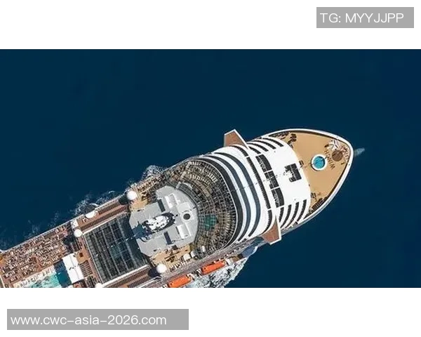 超级足球先生巅峰之路：从草根到传奇的荣耀与挑战